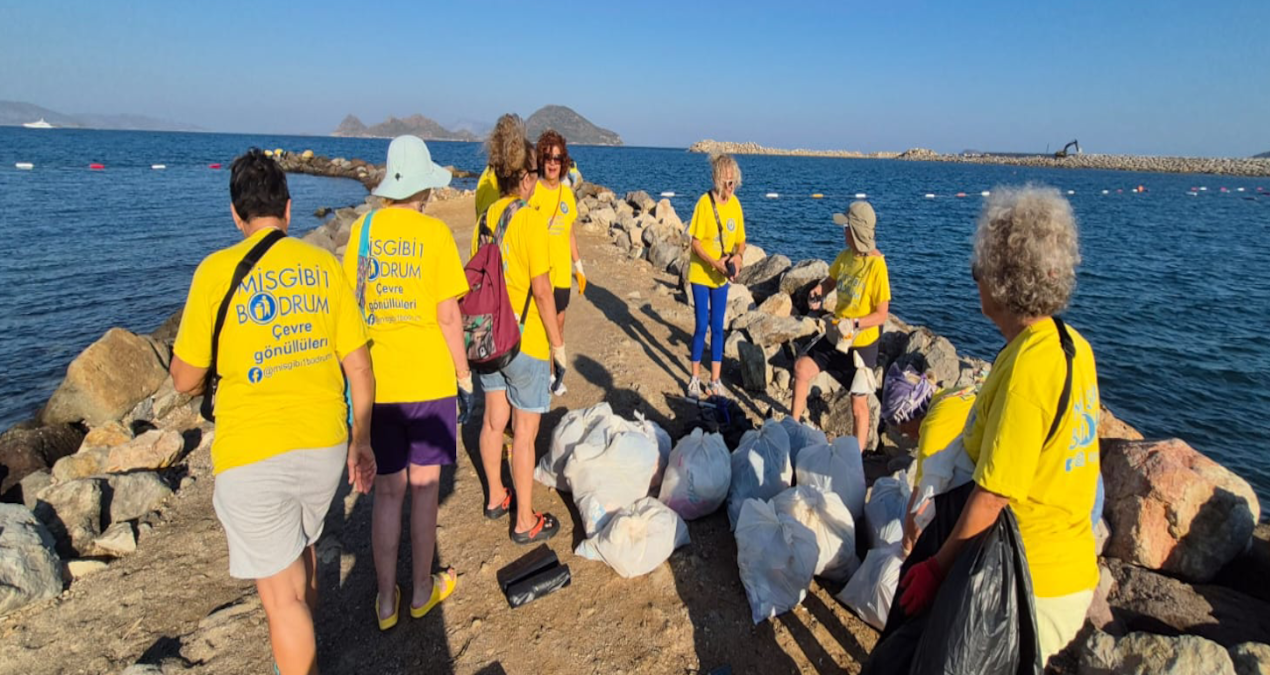 Bodrum’da 22 ülke ile aynı anda temizlik yapıldı